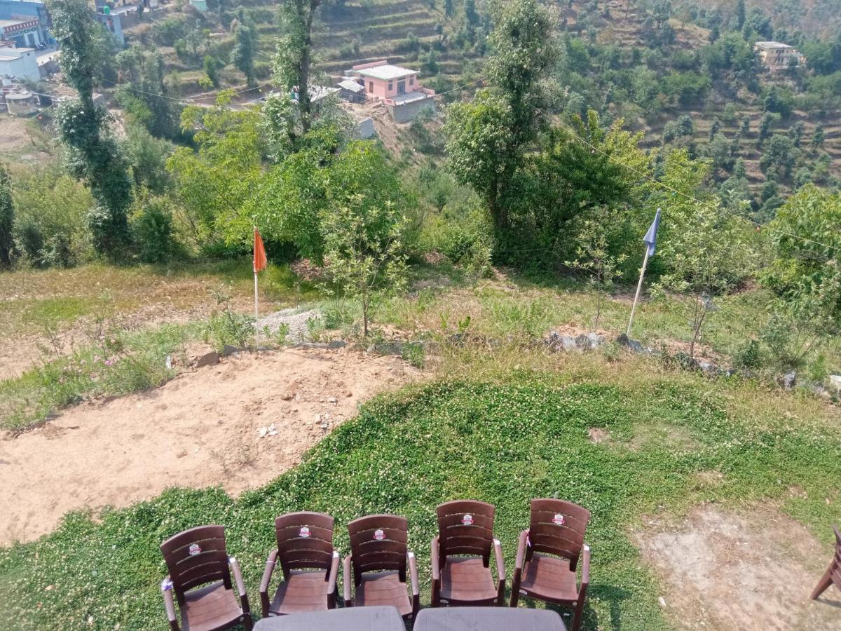 In Apple Estate Kanatal - Himalayan View Resort With Courteous Staff Zewnętrze zdjęcie