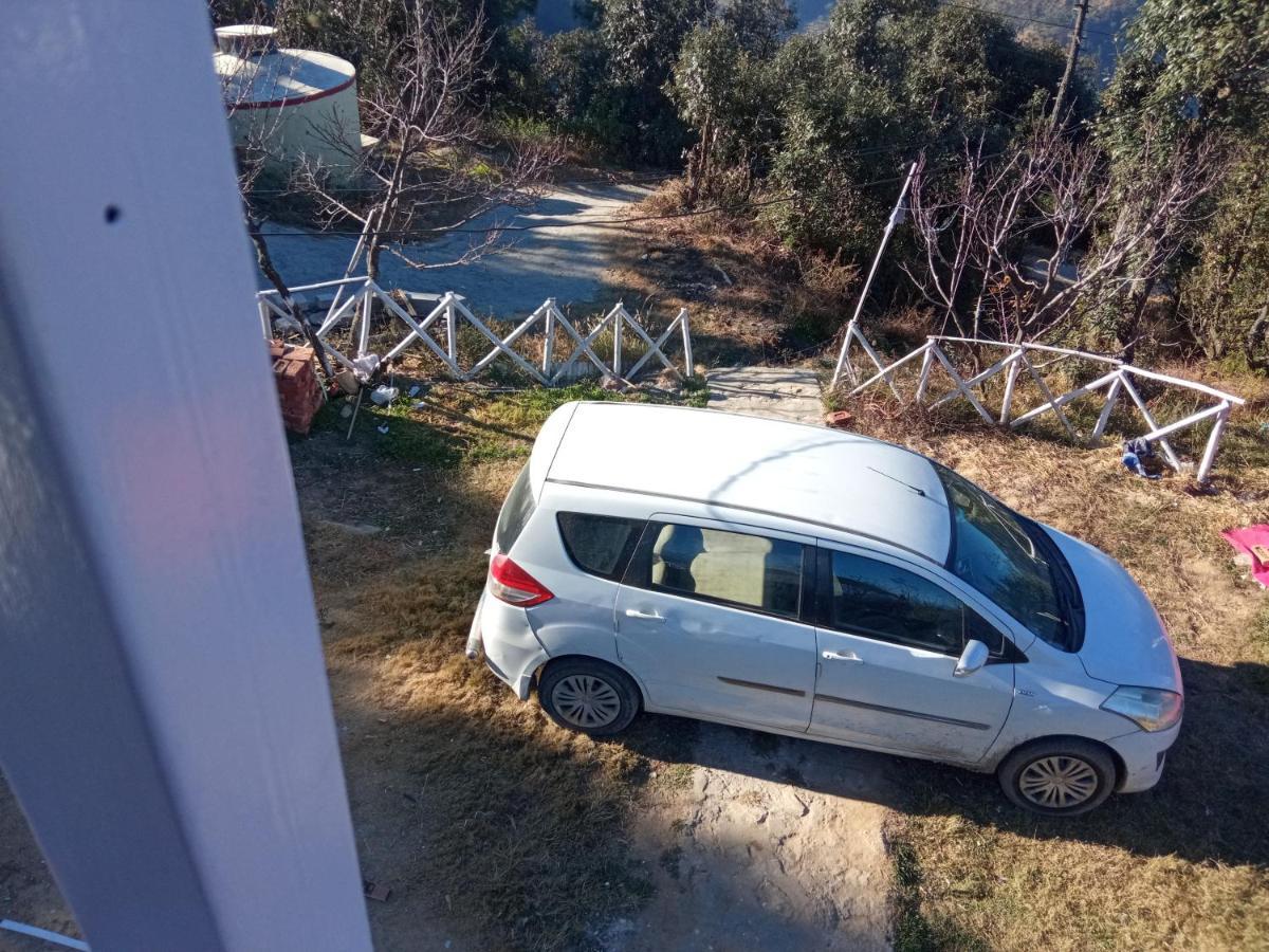 In Apple Estate Kanatal - Himalayan View Resort With Courteous Staff Zewnętrze zdjęcie
