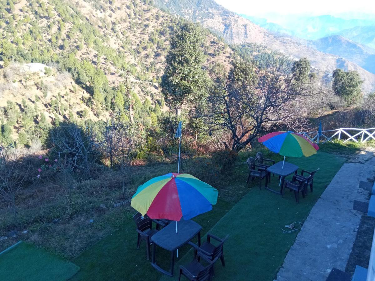 In Apple Estate Kanatal - Himalayan View Resort With Courteous Staff Zewnętrze zdjęcie