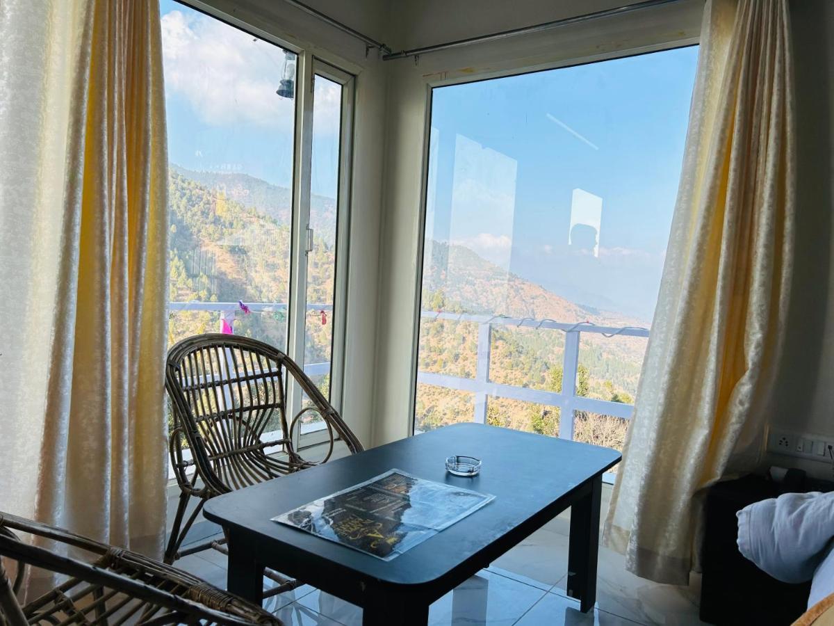 In Apple Estate Kanatal - Himalayan View Resort With Courteous Staff Zewnętrze zdjęcie